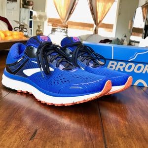 Brooks Newest GTS Model - 9.5 Adrenaline GTS 18